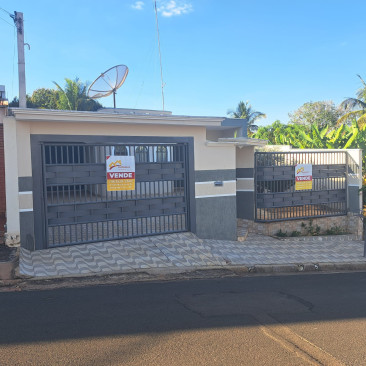 Rua Vinte e um de Abril, 810