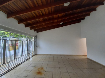 Rua Fernando Costa, 200-A