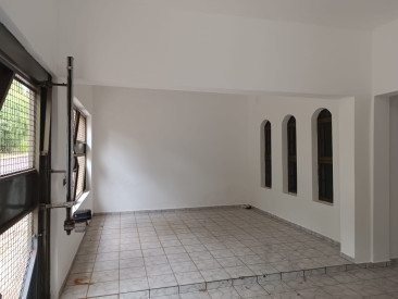 Rua Ernesto Cortarelli, 40