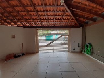 Rua Ilda Simoes Credendio, 35