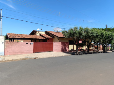 Rua Fernando Costa, 756