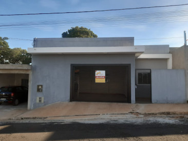 Rua Orlando Tripoloni, 250