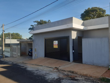 Rua Orlando Tripoloni, 250