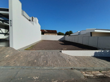 Av. Felipe Carmona, 925