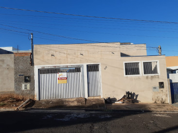 Rua Divanir Vansan Bonato, 305