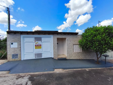 Rua Isaias Neris da Silva, 40