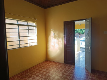 Rua Rodolfo Zaros, 385