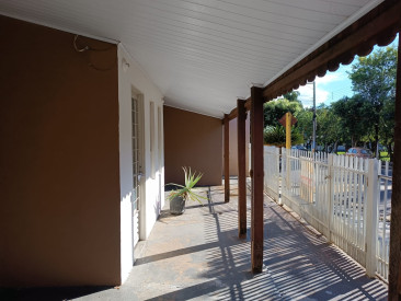 Rua Jose Otaviane, 25