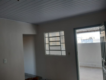Avenida Felix Castilho Dias, 57 fundos