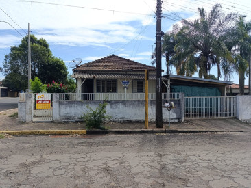 Av. Targino de Oliveira Lima/ Esq. com Av. Presid. Roosevelt, 316