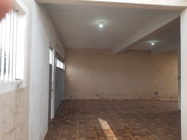 Rua Divanir Vansan Bonato, 305