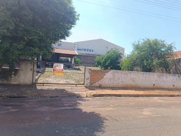 Avenida Presidente  Vargas, 1080