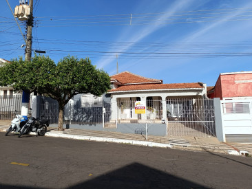 Rua Ricardo Ponciano, 490