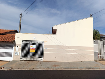 Rua Higino de Paula Brandão, 90