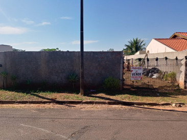 Rua Luiz Munhoz Gil, s/n