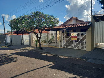 Rua Dirceu Cavalini, 85