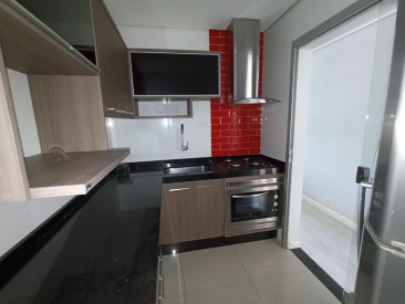 Avenida Waldemar de Oliveira Lima,   Bloco E apto 04, 300