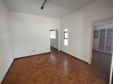 Rua Kiefer, 329