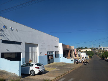 Avenida Felipe Carmona, 1285 - A
