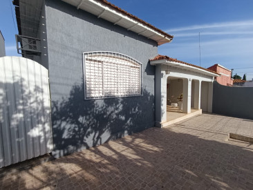 Rua Ricardo Ponciano, 490